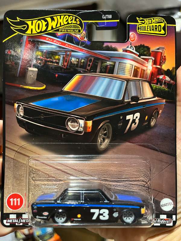 Hot wheels Boulevard  2025 Volvo black