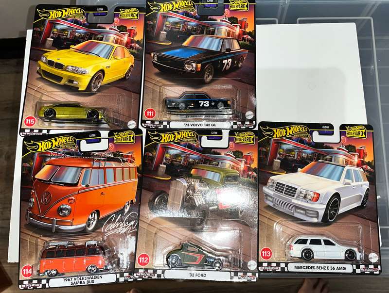 Hot wheels Boulevard set 2025 Volkswagen samba