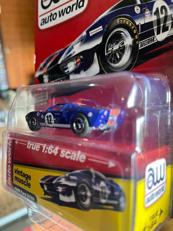 Auto world Ford GT 40.