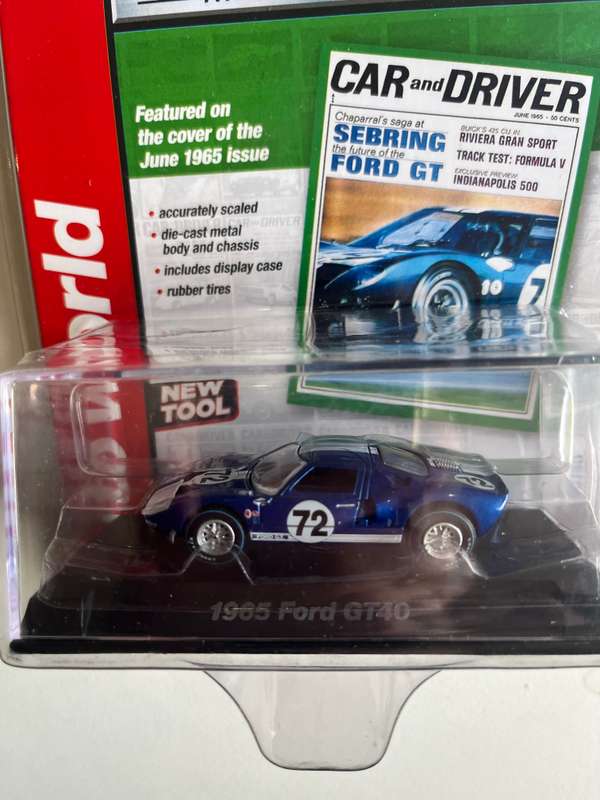 Auto world Ford GT 40.
