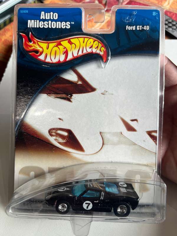 Hot wheels Ford GT 40 Auto Milestones