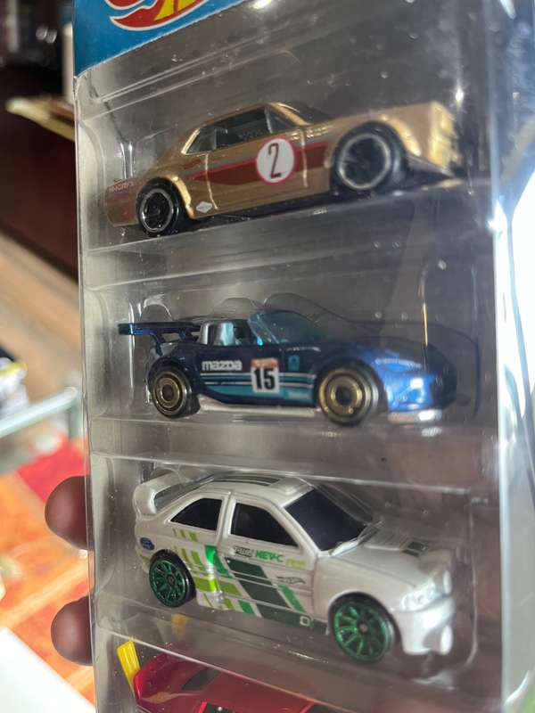 Hot wheels 5 car set Nightburnez