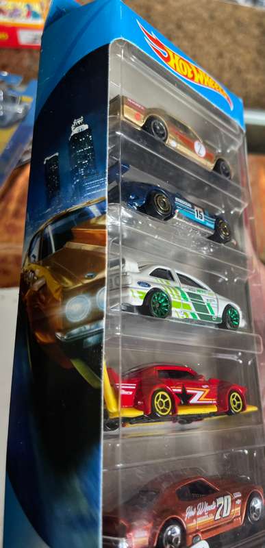Hot wheels 5 car set Nightburnez
