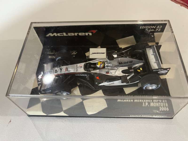 Minichamps McLaren Montoya 1/43 2006