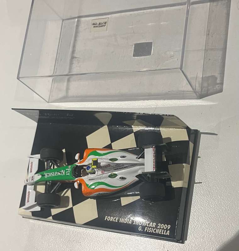 Minichamps 1/43 Force India Fisichella