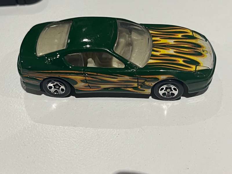 Hot wheels Ferrari loose.  Mint