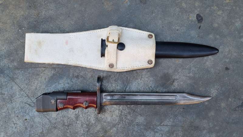 NO7 BRITISH BAYONET