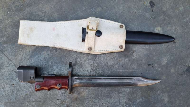 NO7 BRITISH BAYONET
