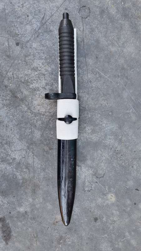 PAKISTAN G3 BAYONET  (WHITE FROG)