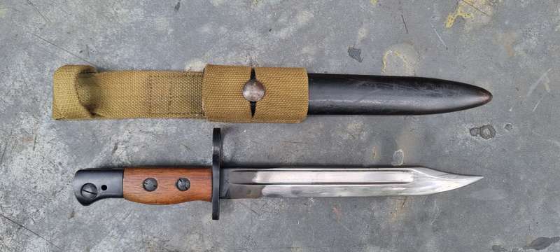 No5 British "jungle carbine" bayonet