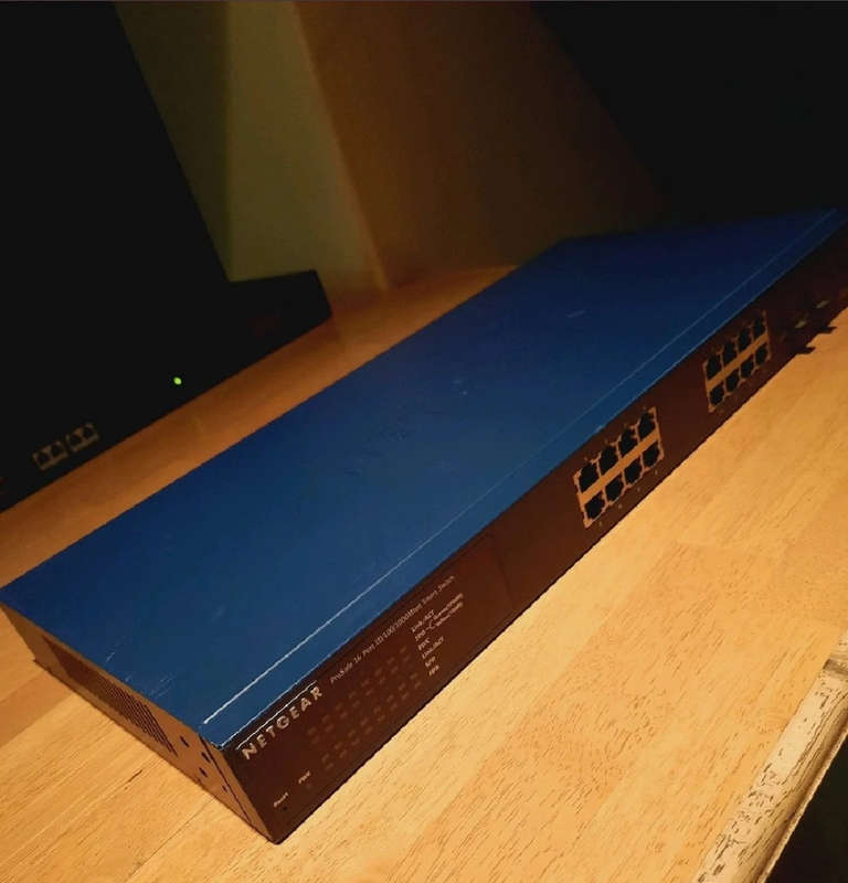 Netgear 16-Port Gs116 Gigabit Ethernet Unmanaged Switch