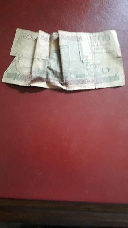 Uganda  1000 Shilling 2005