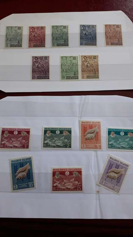 Maldive Islands stamp combo selection