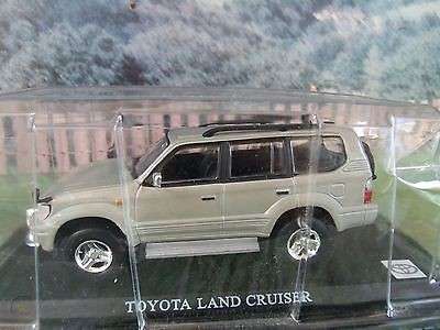 Toyota Landcruiser 2010 beige-met 1/43 IXO NEWinBlister FREE Delivery #5447 instant wheels
