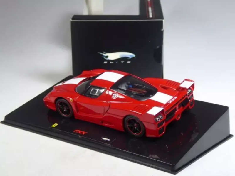 Ferrari FXX 2006 red/white 1/43 Hot Wheels Elite NEW+boxed #6101 instant wheels