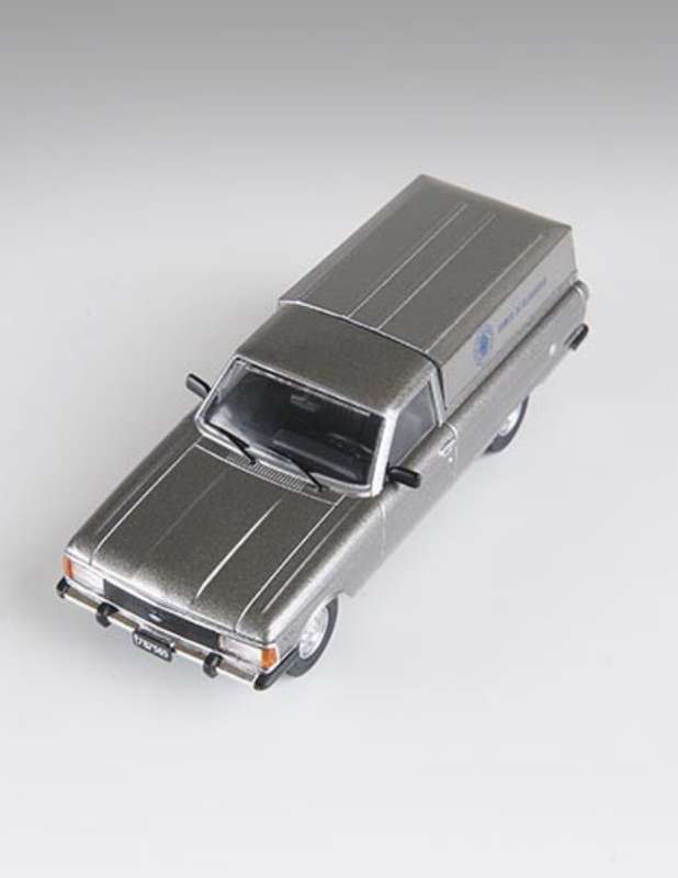 Ford Ranchero 1984 silver grey 1:43 Hachette NEWinBlister #6109 instant wheels