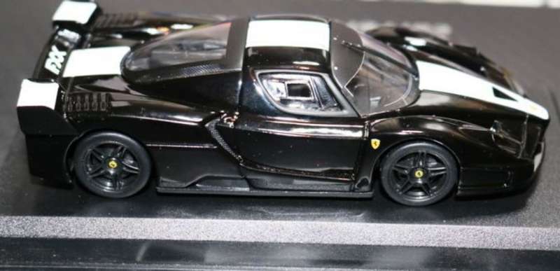 Ferrari FXX 2005 black+white 1/43 IXO/Altaya NEWinBlister #6115 instant wheels
