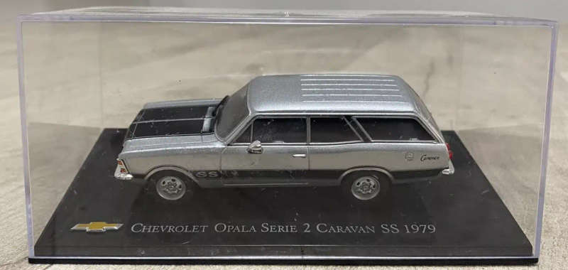 Chevrolet Opala ser.2 Caravan/st'nwgn SS 1979 silver 1/43 IXO/Altaya NEW+boxed #6128 instant wheels