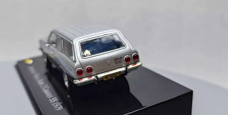 Chevrolet Opala ser.2 Caravan/st'nwgn SS 1979 silver 1/43 IXO/Altaya NEW+boxed #6128 instant wheels