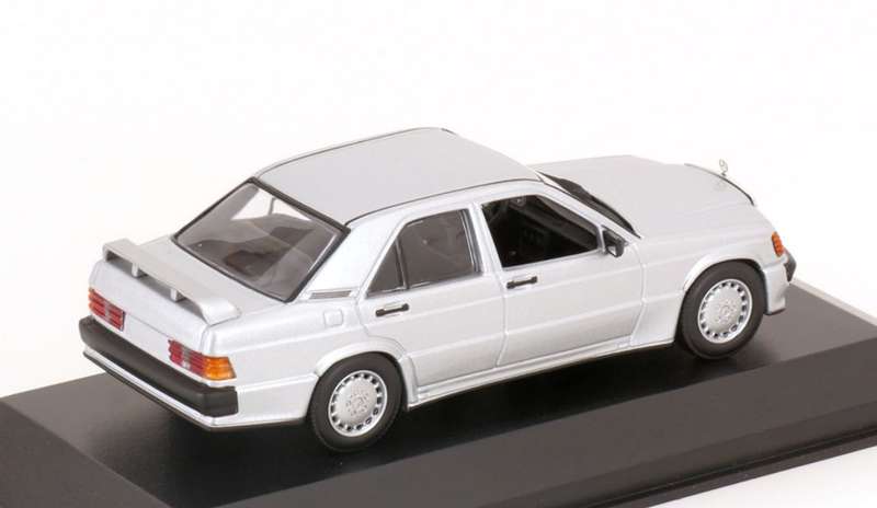 Mercedes-Benz 190E 2.3-16 (W201) 1984 silver 1/43 Minichamps NEW+boxed #6131 instant wheels