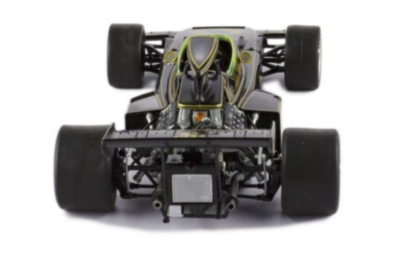 Lotus 72D F1  #8 (E.Fittipaldi) 1972 black/gold 1/43 IXO/Altaya NEW+boxed #6138 instant wheels