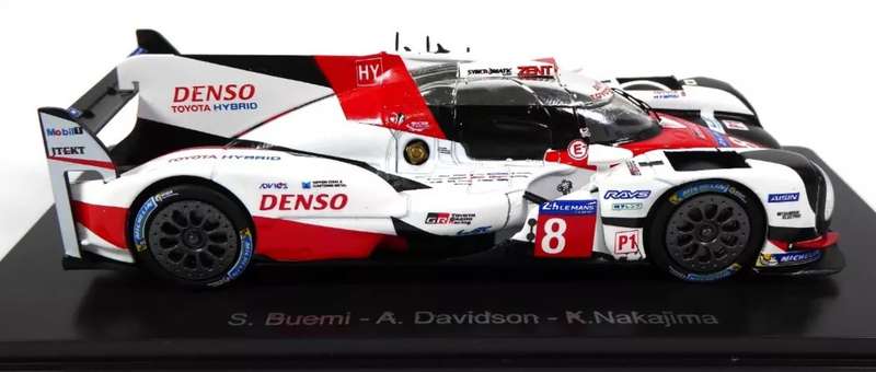 Toyota TS050 Hybrid  #8 24h Le Mans 2017 1/43 Spark NEW+boxed #6139 instant wheels