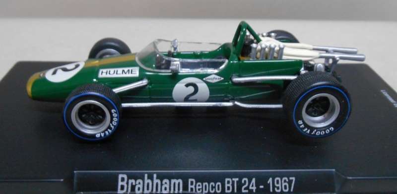 Brabham Repco v8 BT24 F1 1967 (Denis Hulme) dk.green 1/43 IXO/Altaya NEW+boxed #6141 instant wheels