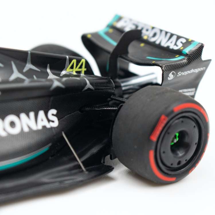 Mercedes AMG W14 F1 #44 L.Hamilton 2023 1/43 Bburago NEW+boxed #6150 instant wheels