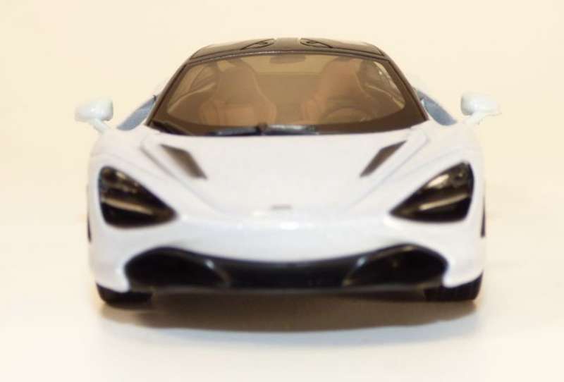 McLaren 720S 2017 ice blue-grey 1/43 IXO/Altaya #6155 instant wheels