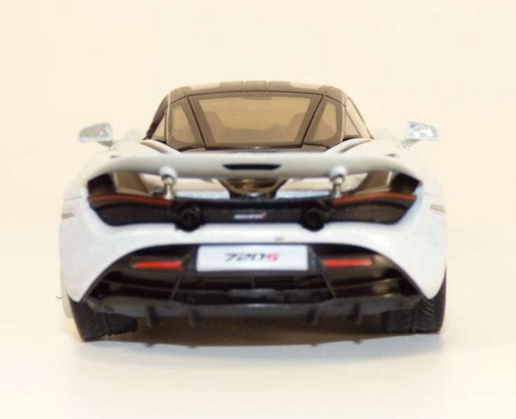 McLaren 720S 2017 ice blue-grey 1/43 IXO/Altaya #6155 instant wheels