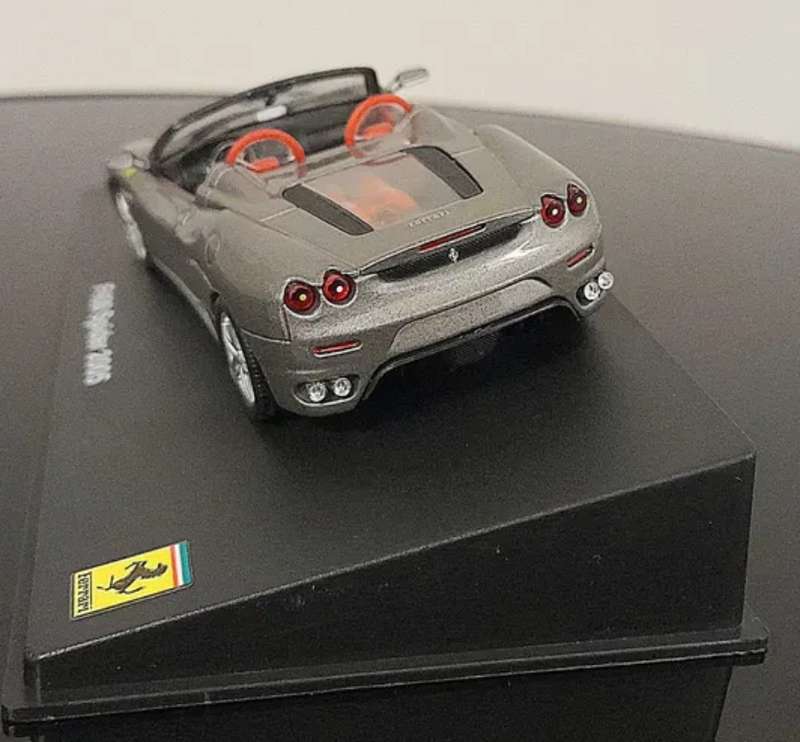 Ferrari F430 Spider 2005 grey-metallic 1/43 IXO/Altaya #6156 instant wheels