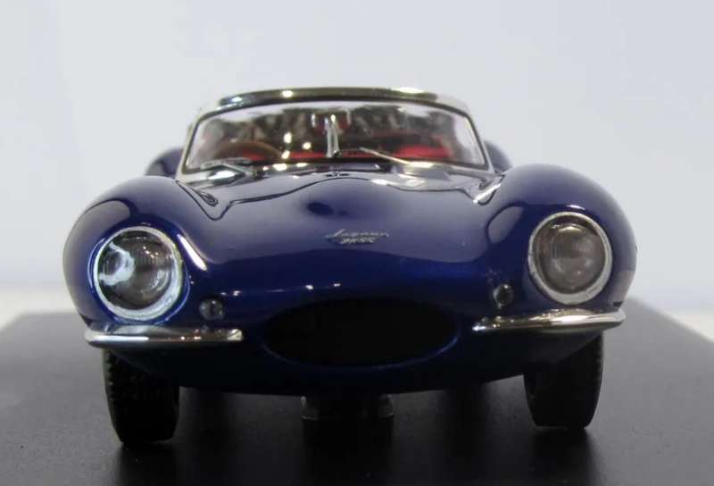 Jaguar XK SS covertible 1957 blue metallic 1/43 IXO/PremiumX NEW+boxed #6157 instant wheels