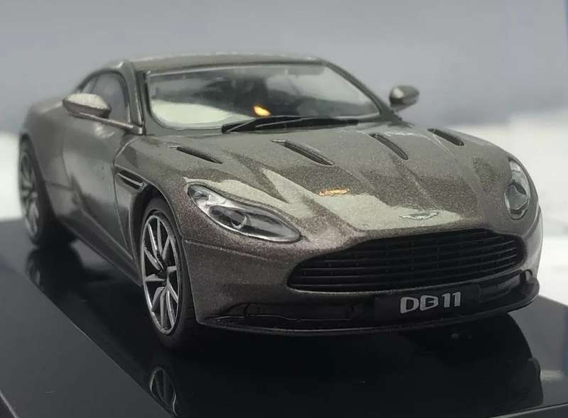 Aston Martin DB11 grey metallic 2016 1/43 IXO/Altaya NEW+boxed #6160 instant wheels