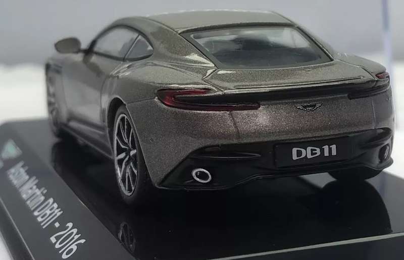 Aston Martin DB11 grey metallic 2016 1/43 IXO/Altaya NEW+boxed #6160 instant wheels