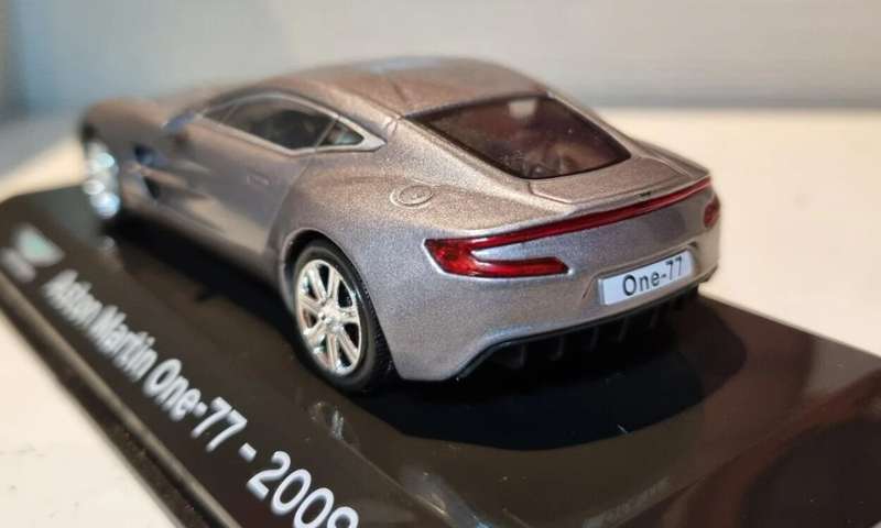 Aston Martin One-77 2009 grey metallic 1/43 IXO/Altaya NEW+boxed #6161 instant wheels