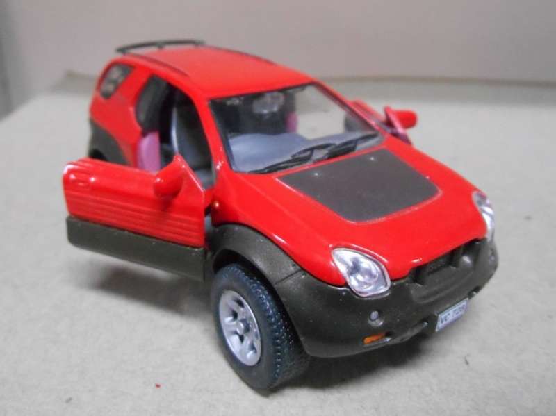 Isuzu VehiCross red 1997 1/43 Cararama NEW+blister #6163 instant wheels