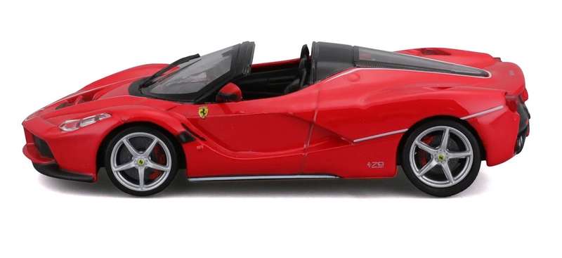 Ferrari LaFerrari Aperta 2016 red 1/43 Bburago #6170 instant wheels