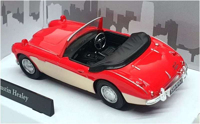 Austin Healey 100/6  convertible.open 1959 red/cream 1/43 Cararama NEW+boxed #6174 instant wheels