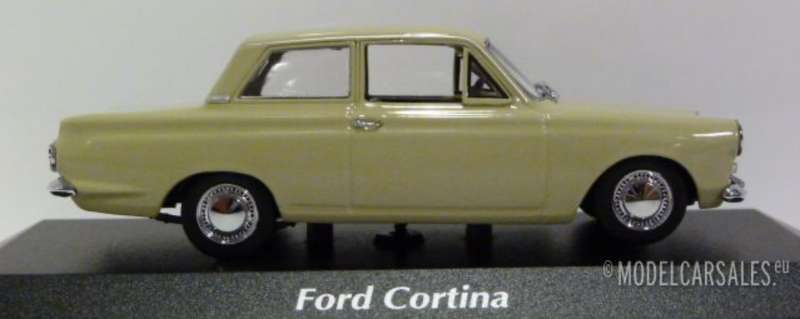 Ford Cortina Mk.I 1962 pale green 1/43 Maxichamps/Minichamps NEW+boxed #6185 instant wheels
