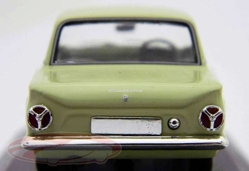 Ford Cortina Mk.I 1962 pale green 1/43 Maxichamps/Minichamps NEW+boxed #6185 instant wheels