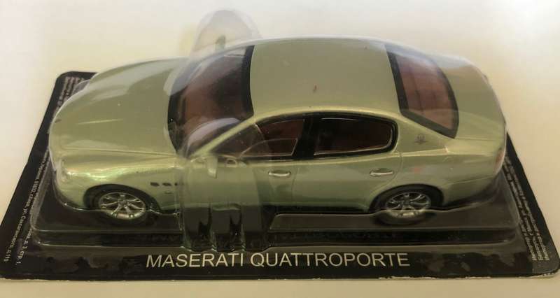 Maserati Quattroporte 2009 Champagne 1/43 D'Agostini/IXO NEWinBlister #6189 instant wheels
