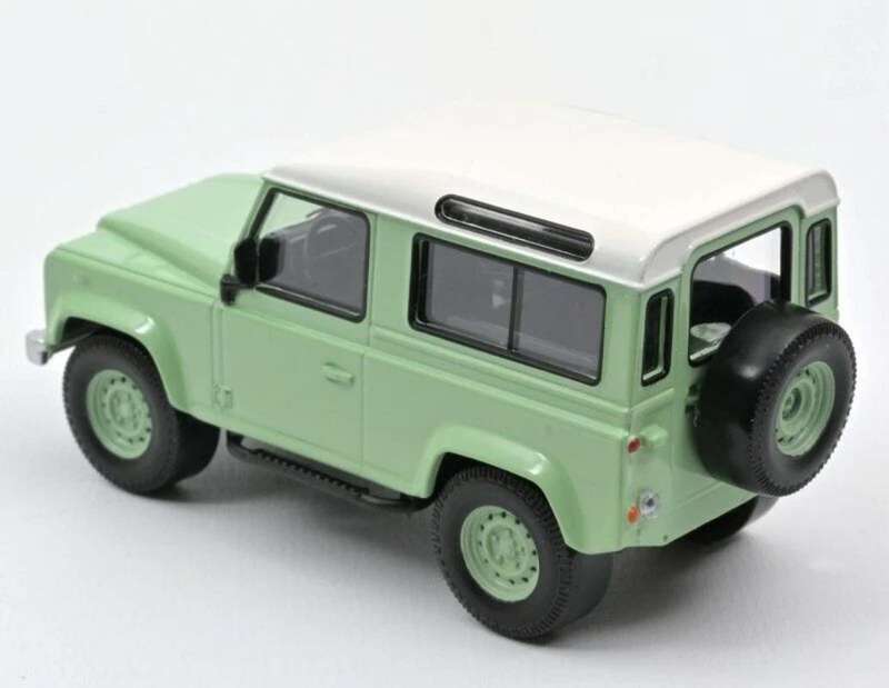 Land Rover Defender swb 1995 lt.green+white 1/43 Norev-jet-car NEW+boxed #6197 instant wheels