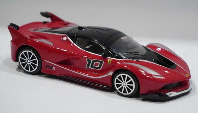 Ferrari FXX K 2014 black+red 1/43 NEW+boxed Bburago #6205 instant wheels
