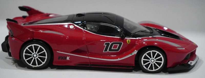 Ferrari FXX K 2014 black+red 1/43 NEW+boxed Bburago #6205 instant wheels