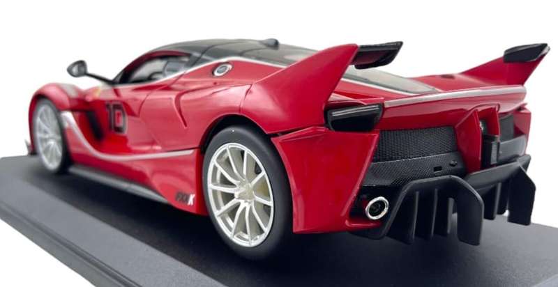Ferrari FXX K 2014 black+red 1/43 NEW+boxed Bburago #6205 instant wheels