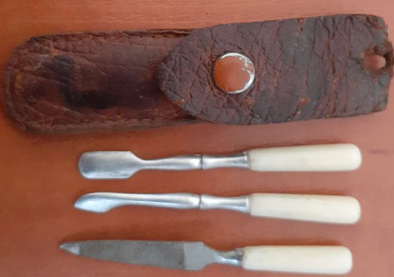 Nail Set - 3 piece Miniature - Antique