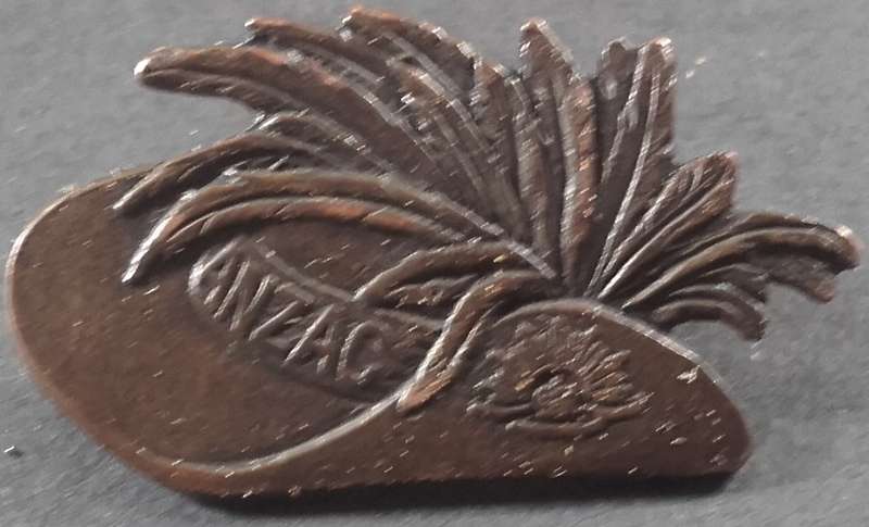 Pinbadge - Anzac - AUS/NZ Army Corps - Vintage