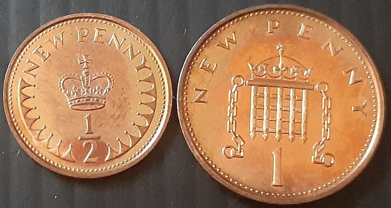 Coin - UK - 1 New Penny/1 Half New Penny - 1971 - UNC