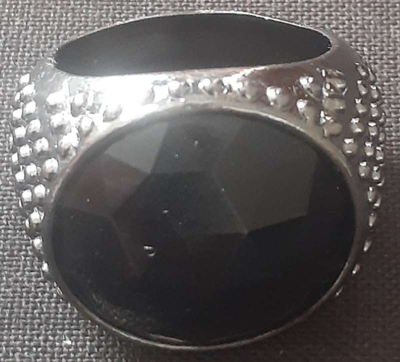 Jewellery Costume - Fashion Ring - Silver/Black