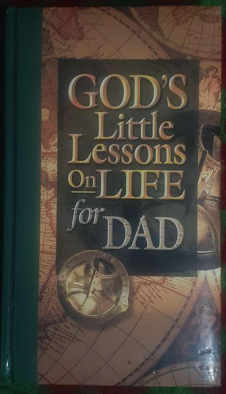Bible/Book - God's Little Lessons For Dad - 2000